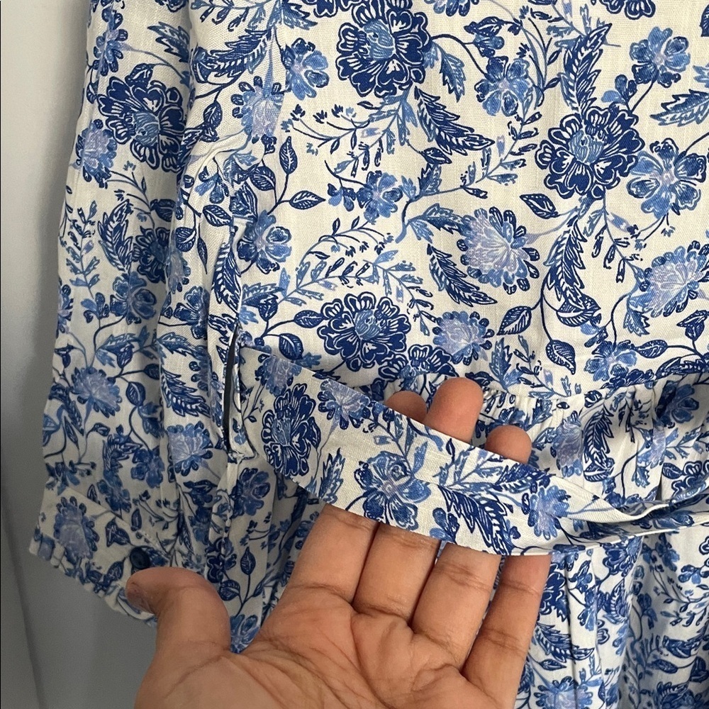 Baby girl Floral Blue and White size 9-12 months dress - Picture 9 of 10